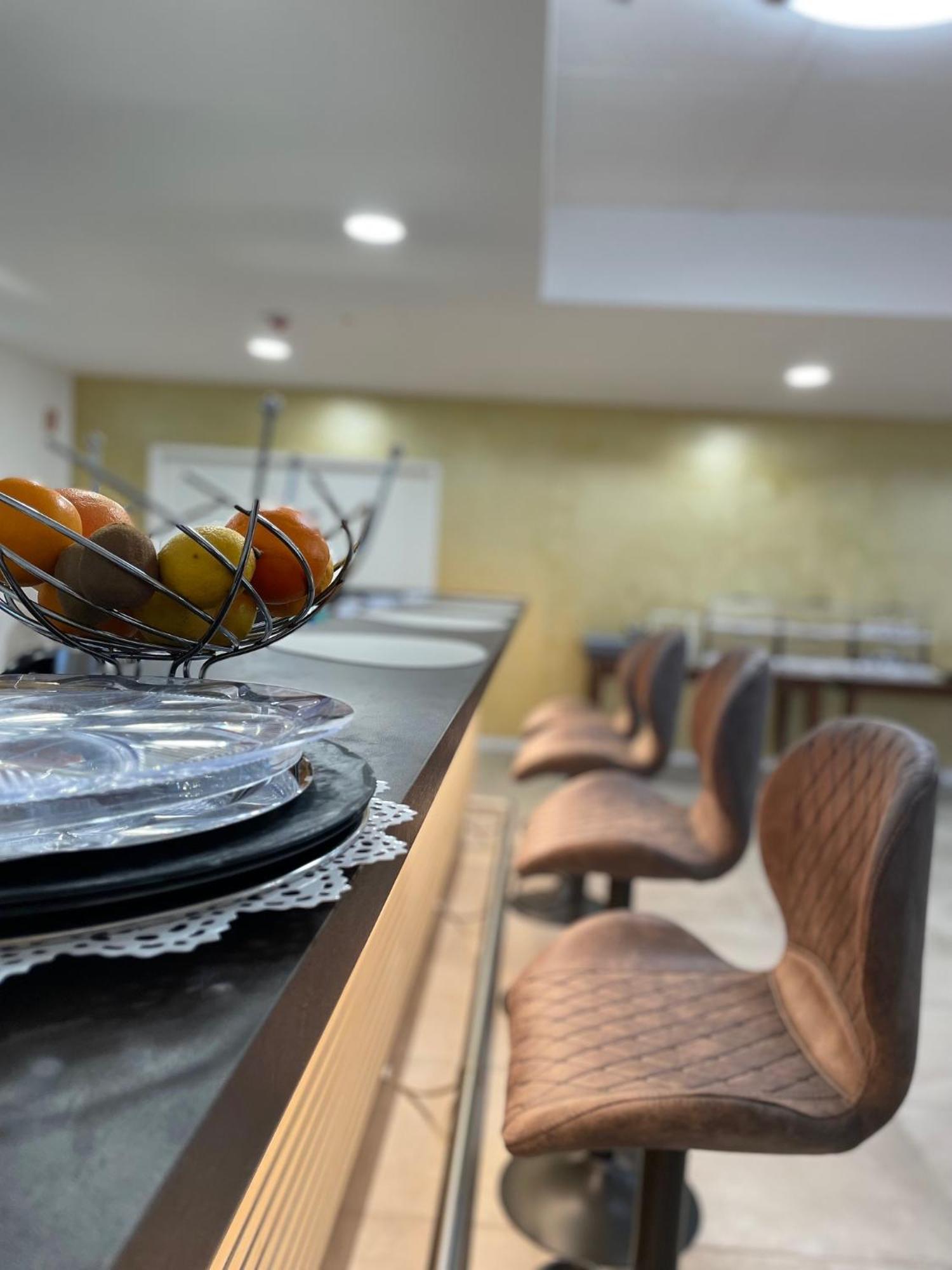 Gastpark Hotel Manching Bagian luar foto